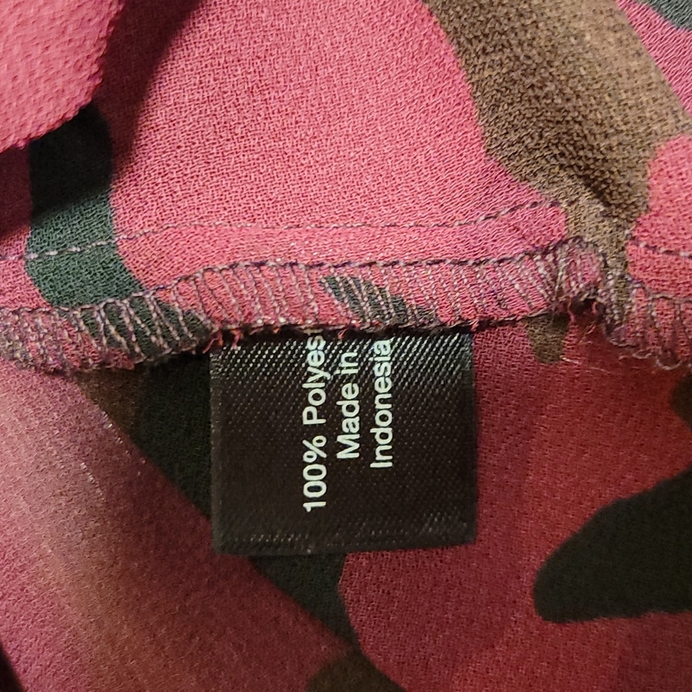 Lane Bryant Maroon Pattern Button Down Blouse Sz … - image 4